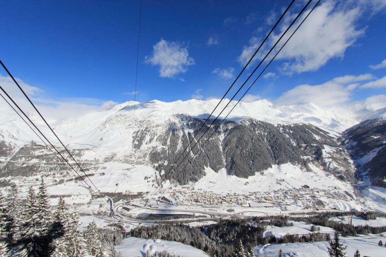 Chalet Cuore Delle Alpi Airolo Exterior photo